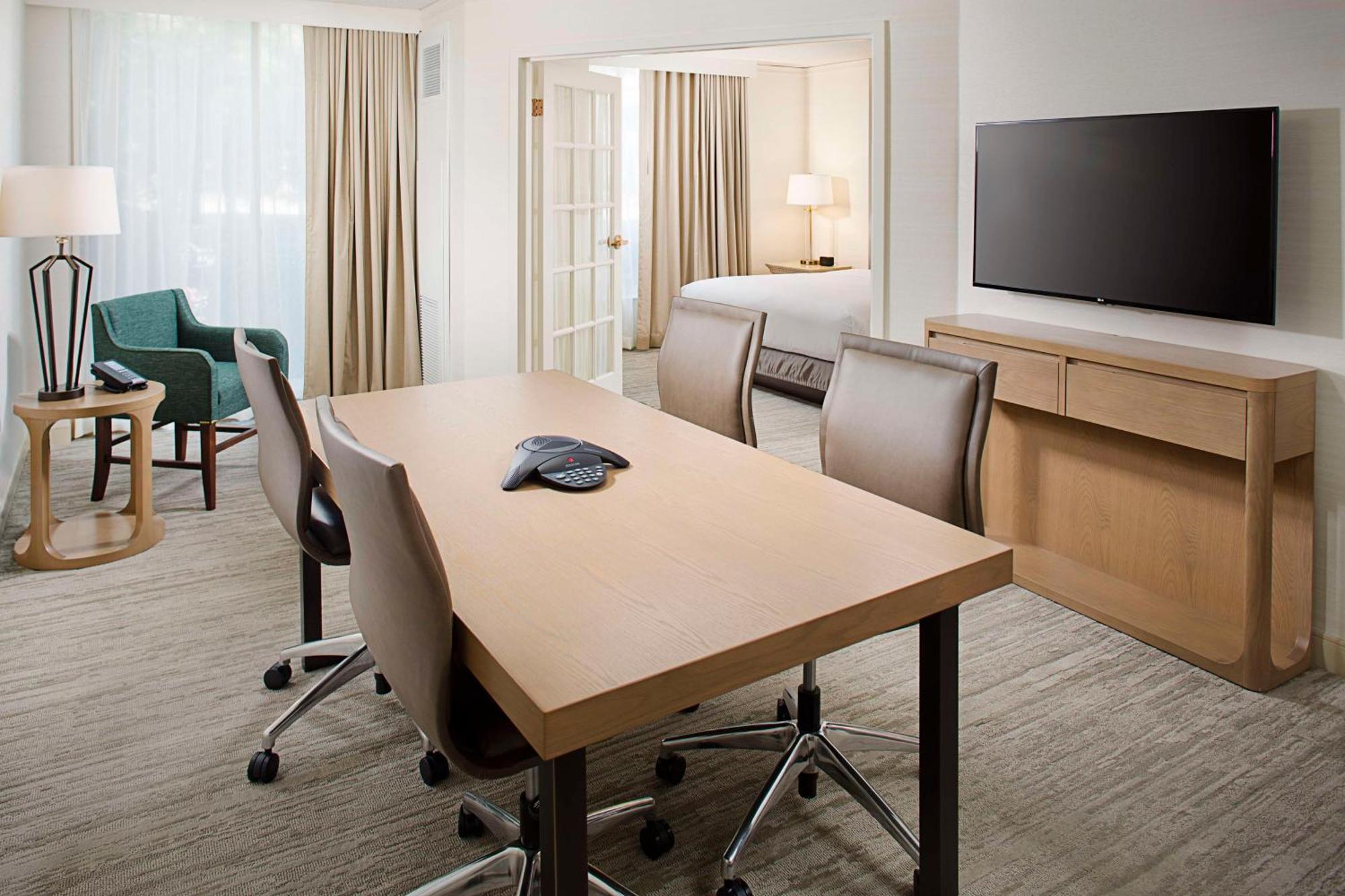סנדי ספרינגס Hilton Atlanta Perimeter Suites מראה חיצוני תמונה