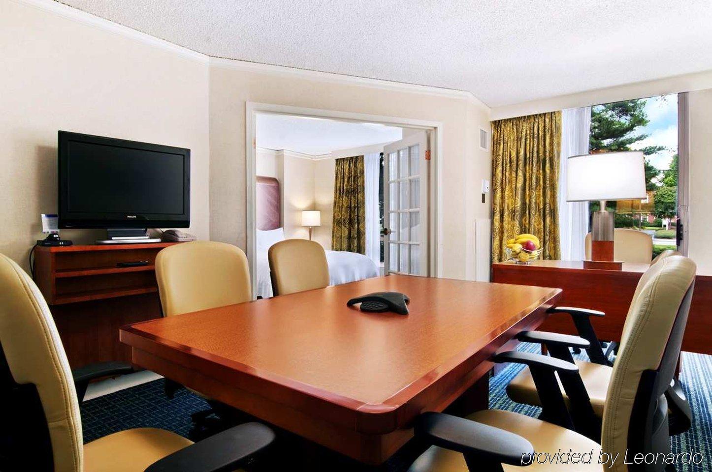 סנדי ספרינגס Hilton Atlanta Perimeter Suites חדר תמונה